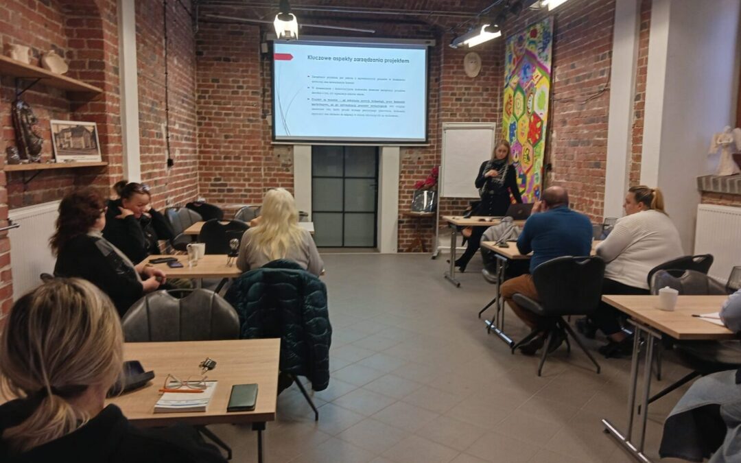 Rozwijamy kompetencje na Wzgórzach Dalkowskich: Kolejne szkolenie z zarządzania projektami za nami!